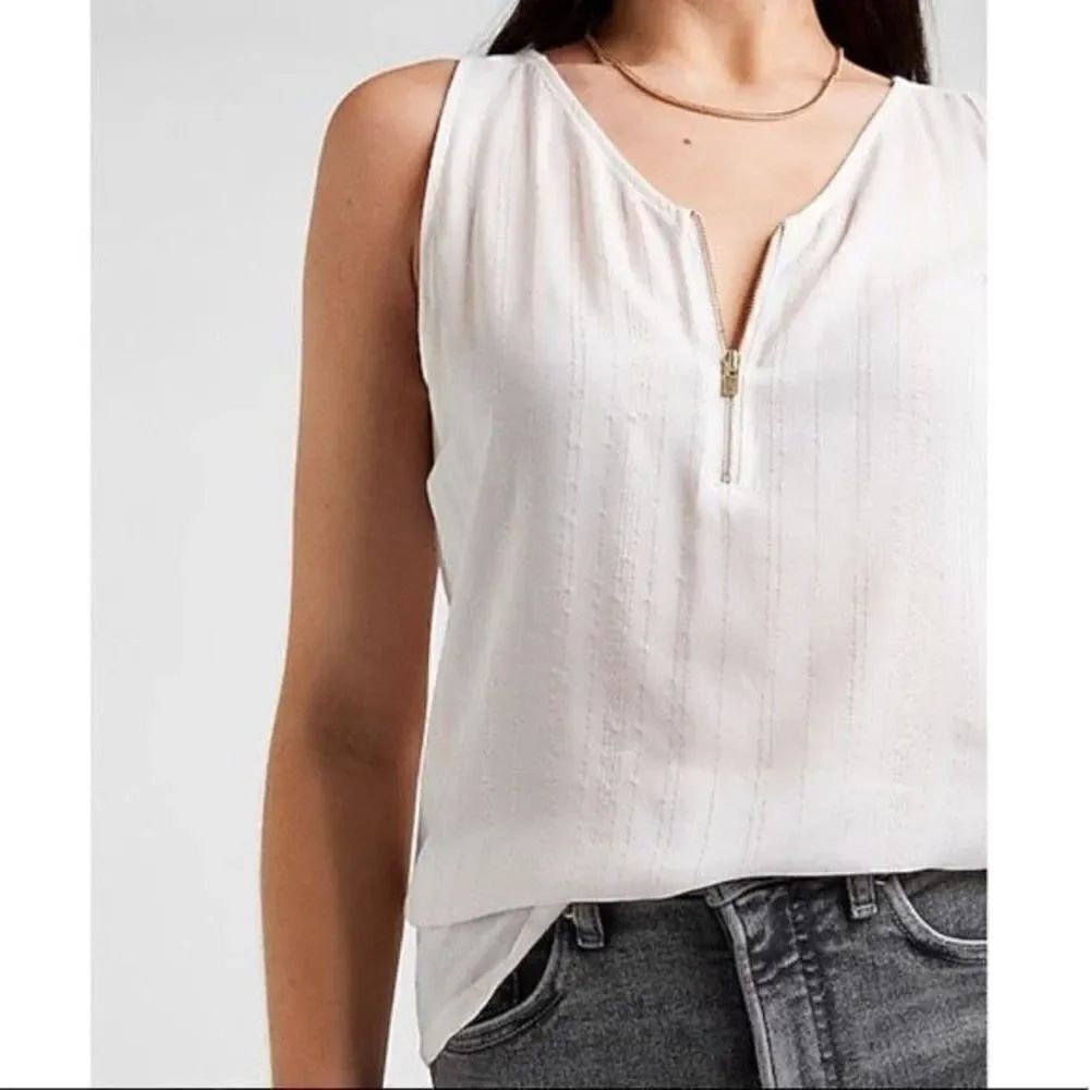 ✨EXPRESS Metallic Striped Zip Front Tank✨ - Picture 2 of 8